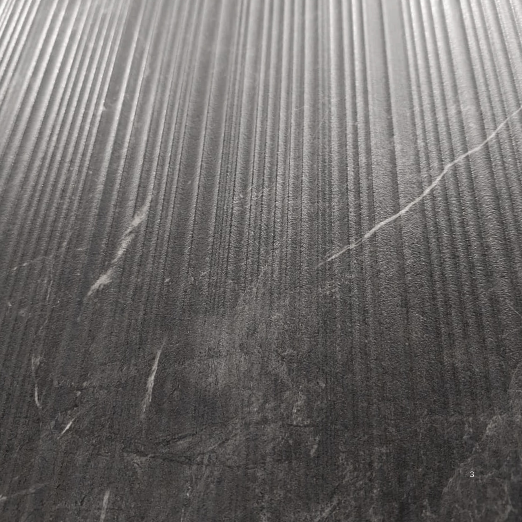 Louvers Scultoria Scott 60x120cm porcelain tile with antiglare matt finish. Strong, stylish, and ideal for modern walls and luxury interiors.