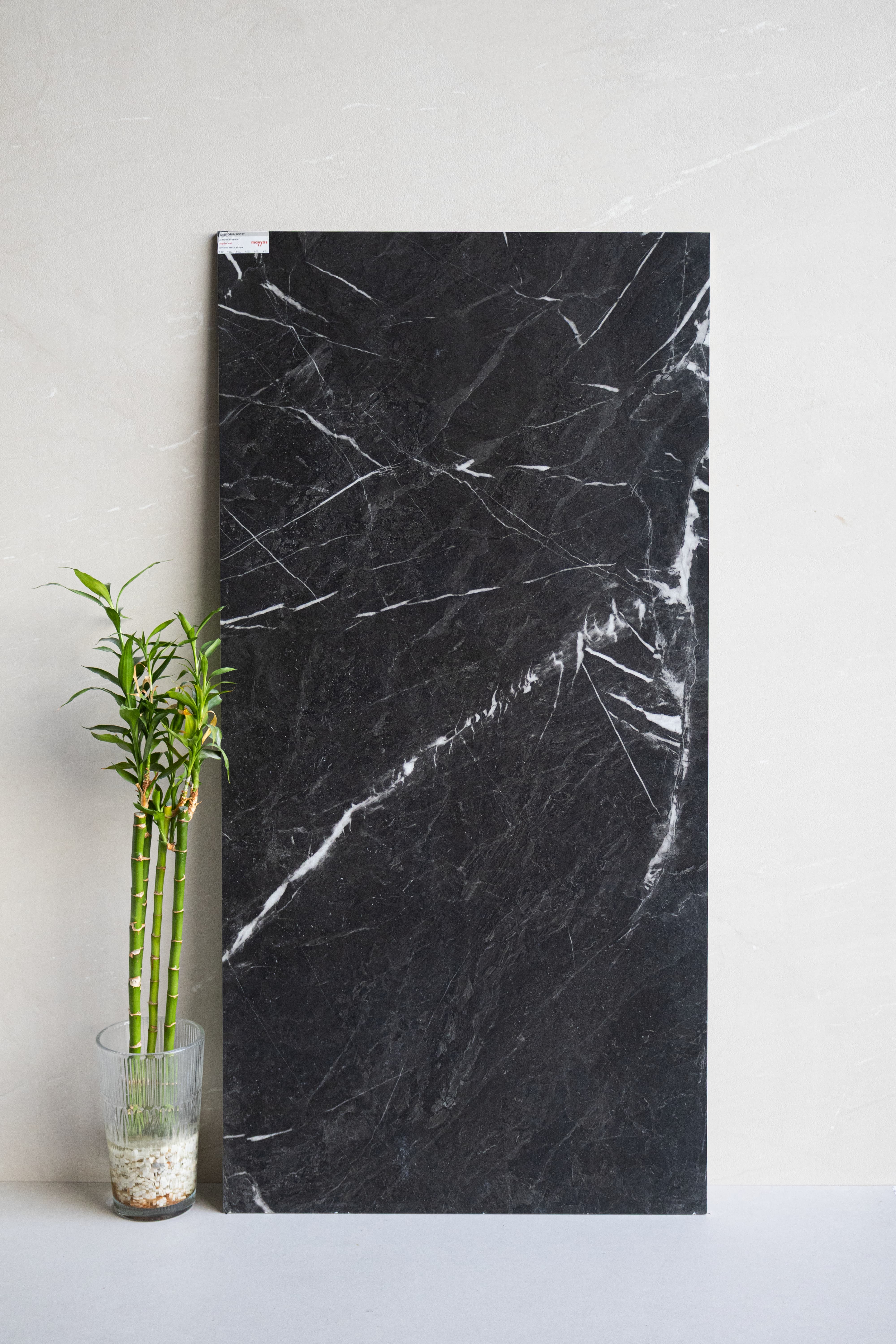 Scultoria_Scott_60x120cm_porcelain_tile_with_antiglare_matt_finish._Durable_stylish_and_perfect_for_seamless_modern_walls_and_flooring._